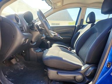 Vue de 2012 NISSAN VERSA 1.6 S, angle 7