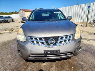 Vue de 2012 NISSAN ROGUE S, angle 5