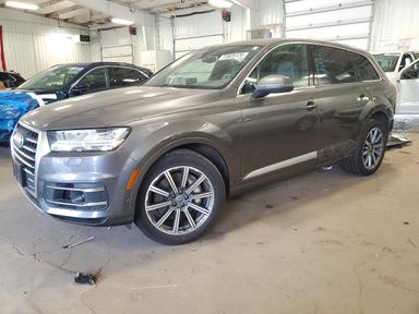 Vue de 2019 AUDI Q7 PREMIUM PLUS, angle 1