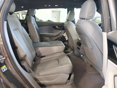 Vue de 2019 AUDI Q7 PREMIUM PLUS, angle 11