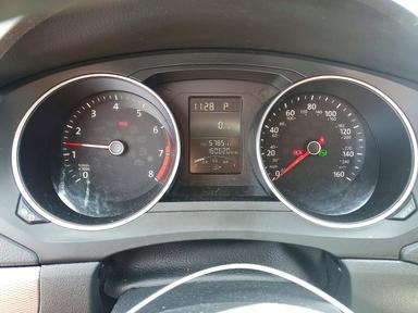 Vista de 2017 VOLKSWAGEN JETTA S, ángulo 9