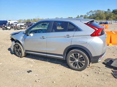 منظر 2018 MITSUBISHI ECLIPSE CROSS SE، زاوية 2