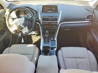 منظر 2018 MITSUBISHI ECLIPSE CROSS SE، زاوية 8