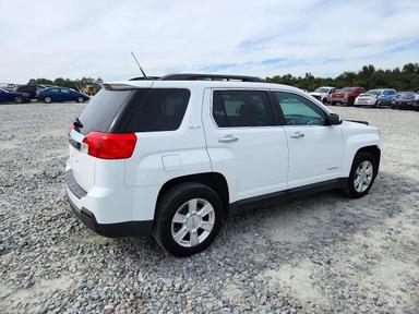 Vue de 2013 GMC TERRAIN SLE, angle 3