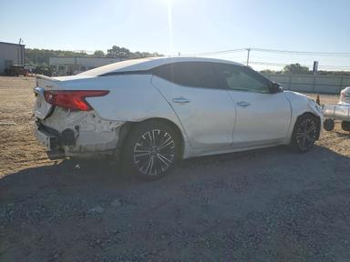 2016 NISSAN MAXIMA PLATINUM view, angle 3