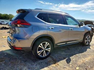 2018 NISSAN ROGUE SL view, angle 3