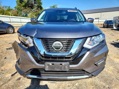 2018 NISSAN ROGUE SL view, angle 5