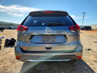 2018 NISSAN ROGUE SL view, angle 6