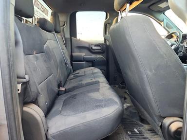 Vista de 2021 GMC SIERRA K1500, ángulo 10