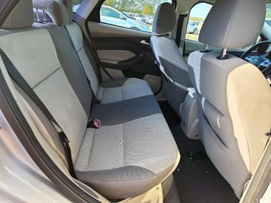2014 FORD FOCUS SE view, angle 10