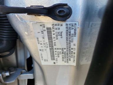 2014 FORD FOCUS SE view, angle 12