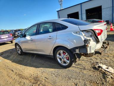 2014 FORD FOCUS SE view, angle 2