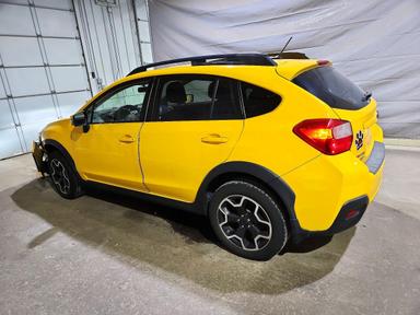Vue de 2015 SUBARU XV CROSSTREK 2.0 PREMIUM, angle 2