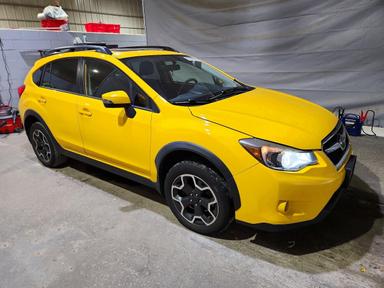 Vue de 2015 SUBARU XV CROSSTREK 2.0 PREMIUM, angle 4