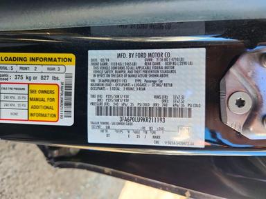 Vue de 2019 FORD FUSION SE, angle 12