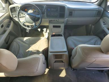 2000 GMC YUKON view, angle 8