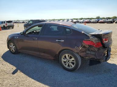 Vedere 2017 KIA OPTIMA LX, unghi 2