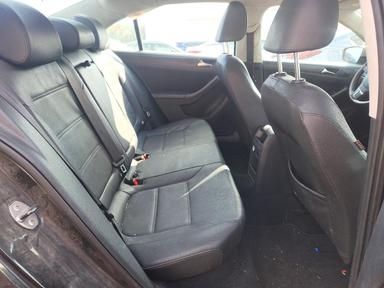 منظر 2011 VOLKSWAGEN JETTA SE، زاوية 10
