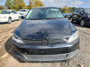 منظر 2011 VOLKSWAGEN JETTA SE، زاوية 5
