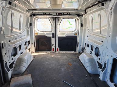 منظر 2018 FORD TRANSIT 250 DELIVERY VAN، زاوية 10