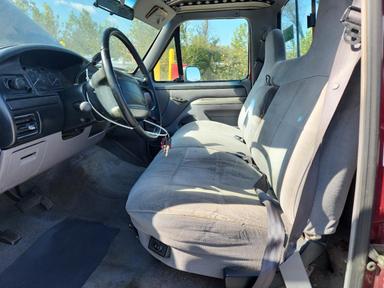Vista de 1996 FORD F150, ángulo 7