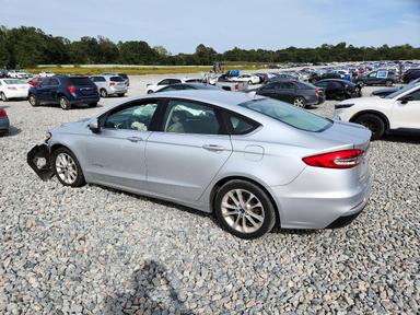Вид 2019 FORD FUSION SE, угол 2