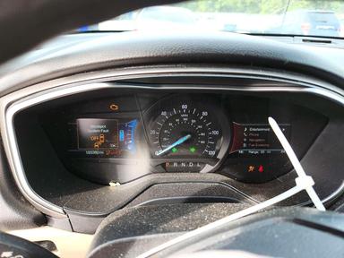 Вид 2019 FORD FUSION SE, угол 9