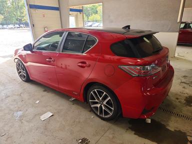 Vista de 2016 LEXUS CT 200, ángulo 2