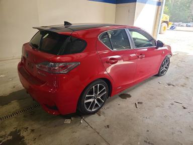 Vista de 2016 LEXUS CT 200, ángulo 3