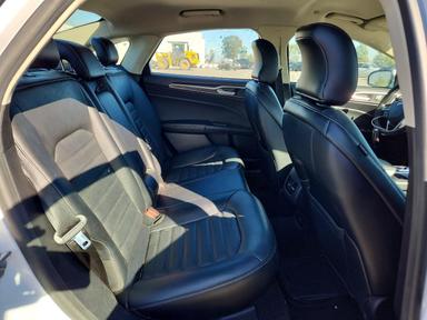 2017 FORD FUSION SE HYBRID view, angle 10