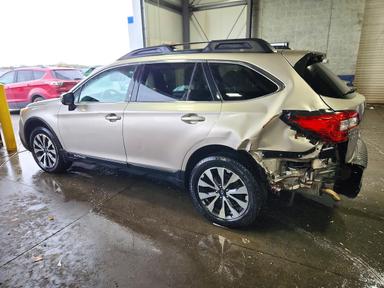 Vedere 2015 SUBARU OUTBACK 3.6R LIMITED, unghi 2