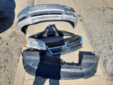 Вид 2011 DODGE AVENGER MAINSTREET, угол 12