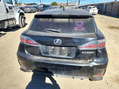 Vue de 2015 LEXUS CT 200, angle 6