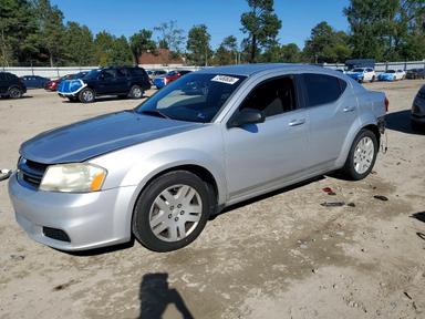 Vista de 2011 DODGE AVENGER EXPRESS, ángulo 1