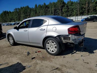 Vista de 2011 DODGE AVENGER EXPRESS, ángulo 2