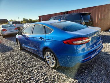 منظر 2019 FORD FUSION SE، زاوية 2