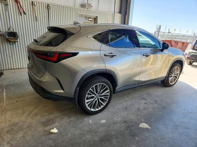 Vue de 2025 LEXUS NX 350H PREMIUM, angle 3
