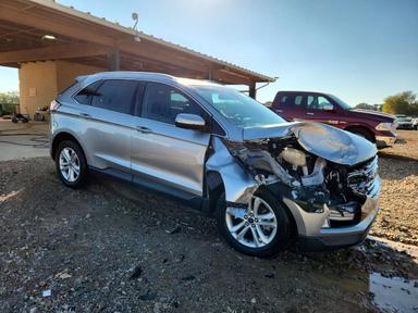 منظر 2020 FORD EDGE SEL، زاوية 4