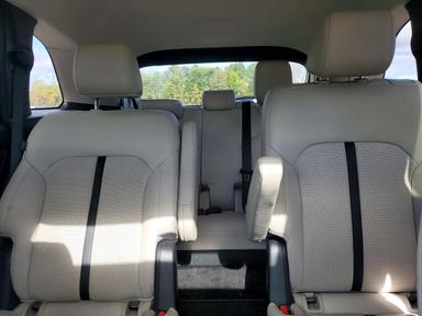 Vue de 2025 MAZDA CX-90 PREFERRED, angle 10