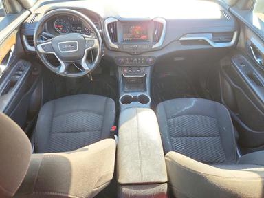 Vue de 2018 GMC TERRAIN SLE, angle 8