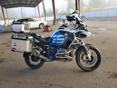 Vedere 2018 BMW R1200 GS ADVENTURE, unghi 1