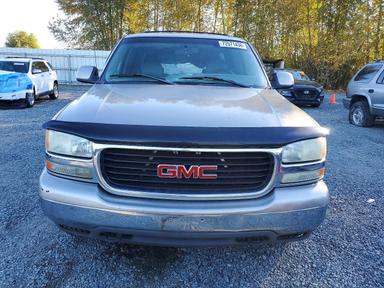 Vista de 2001 GMC YUKON XL K1500, ángulo 5