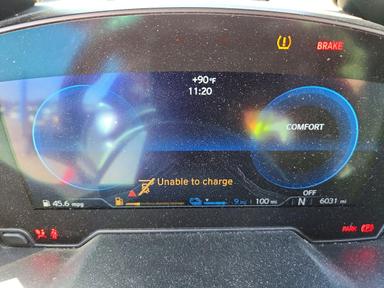 Vue de 2017 BMW I8, angle 9
