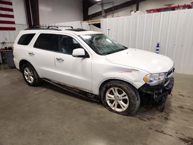 Vista de 2013 DODGE DURANGO CREW, ángulo 4