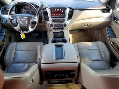 Vedere 2020 GMC YUKON XL C1500 SLT, unghi 8