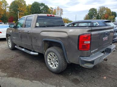 Vista de 2014 GMC SIERRA K1500 SLE, ángulo 2