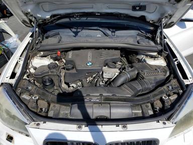 2013 BMW X1 XDRIVE28I view, angle 12