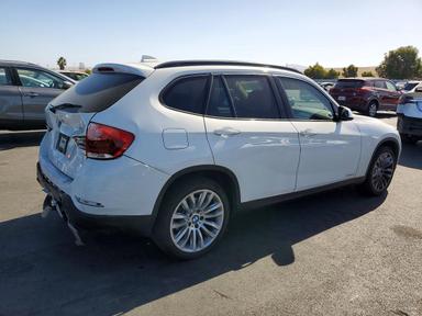 2013 BMW X1 XDRIVE28I view, angle 3