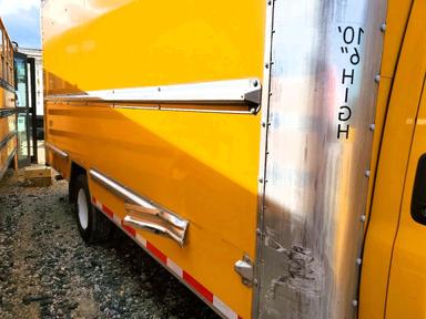 Вид 2022 GMC SAVANA CUT - BOX TRUCK, угол 11