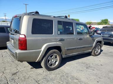 2006 JEEP COMMANDER view, angle 3
